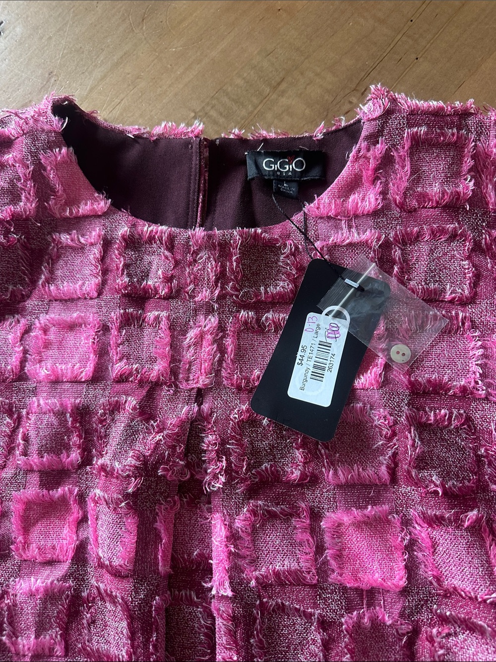 IGIGIO Raspberry Pink Textured Grid Formal Top - Picture 2 of 2